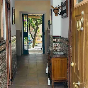 charming-4-bedroom-village-home-with-patio.1costadelsol.com/